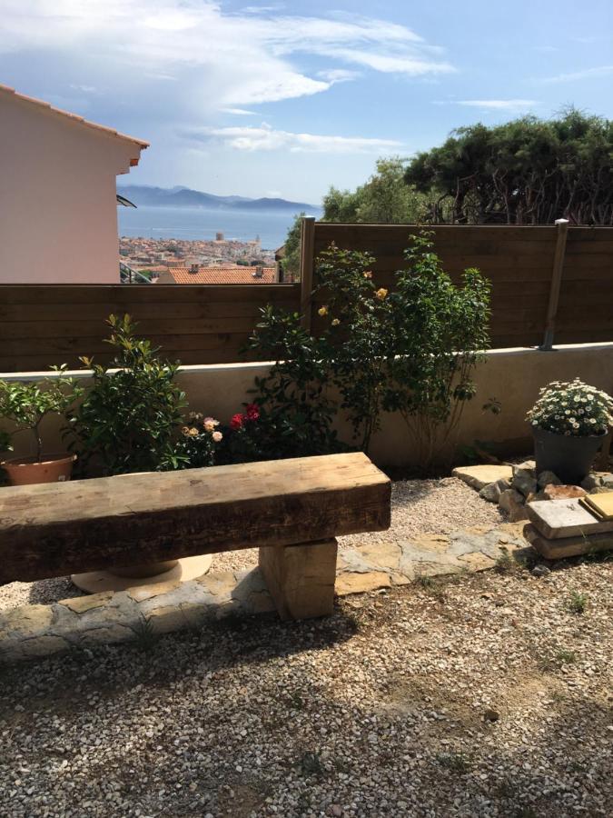 Studio Pirate Vue Mer - Soleil Levant La Ciotat Apartment Exterior photo