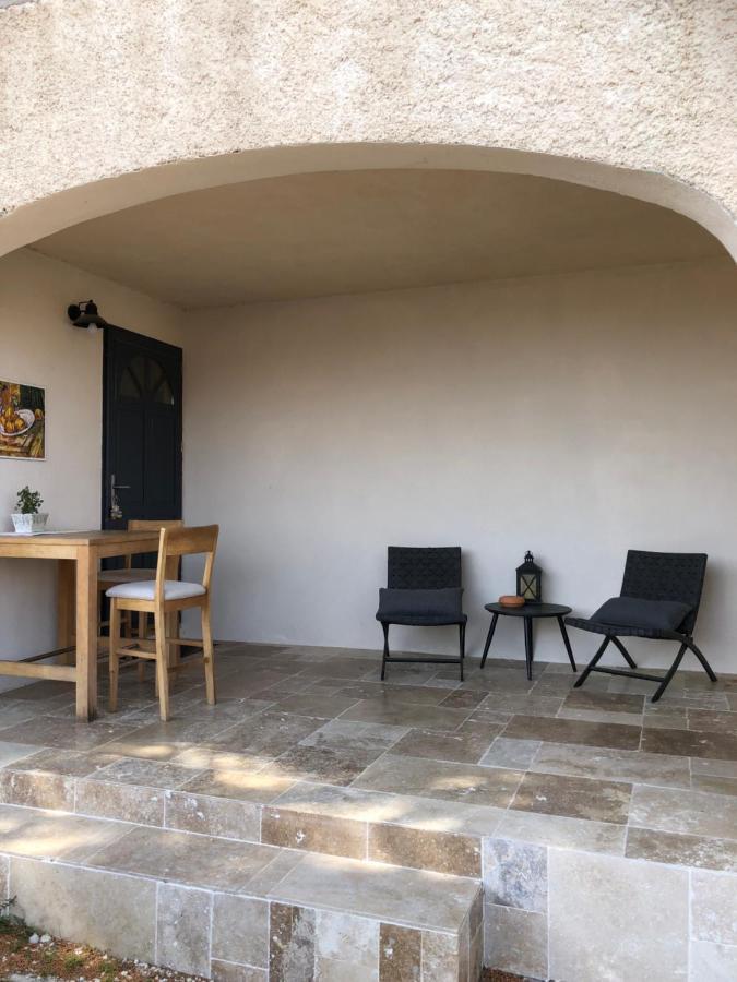 Studio Pirate Vue Mer - Soleil Levant La Ciotat Apartment Exterior photo